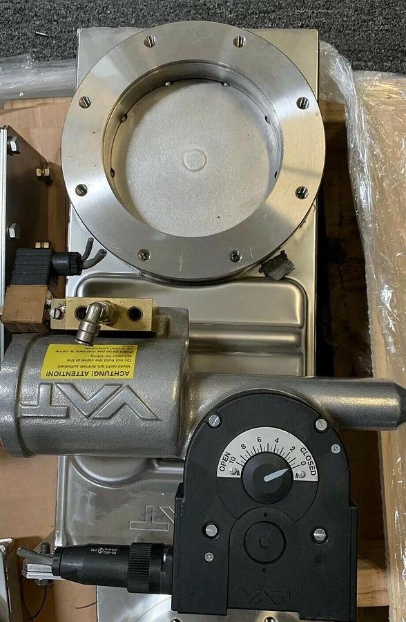 Used VAT Industrial HV Gate Valve 14044-PE44, 6" ID, Used