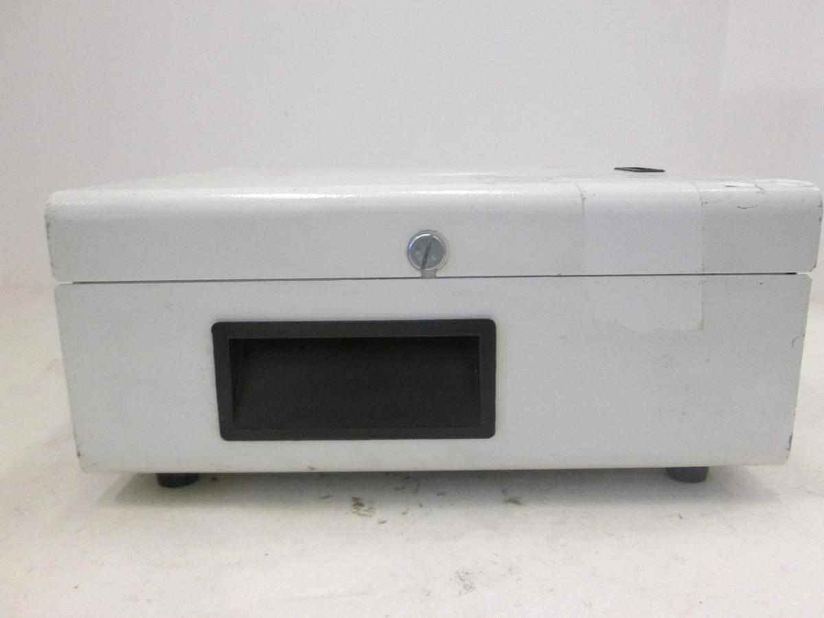 Used Intralux 5000-1, Light Source Illuminator, 121V, 50/60Hz, 185W, Used