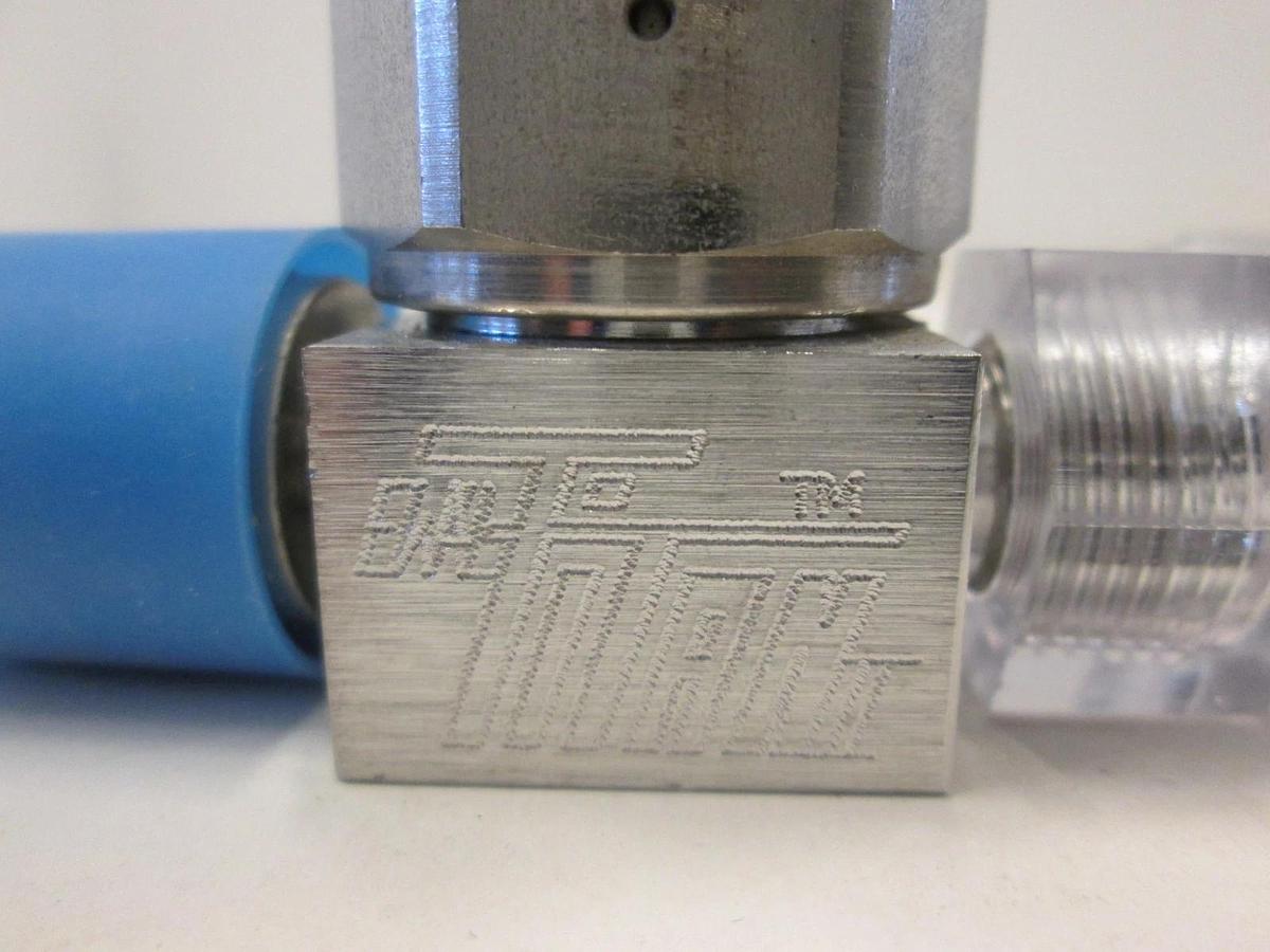 Used Parker UHP TITAN II, 316L VAR, High Purity Stainless Steel Valve, New, Lot of 2
