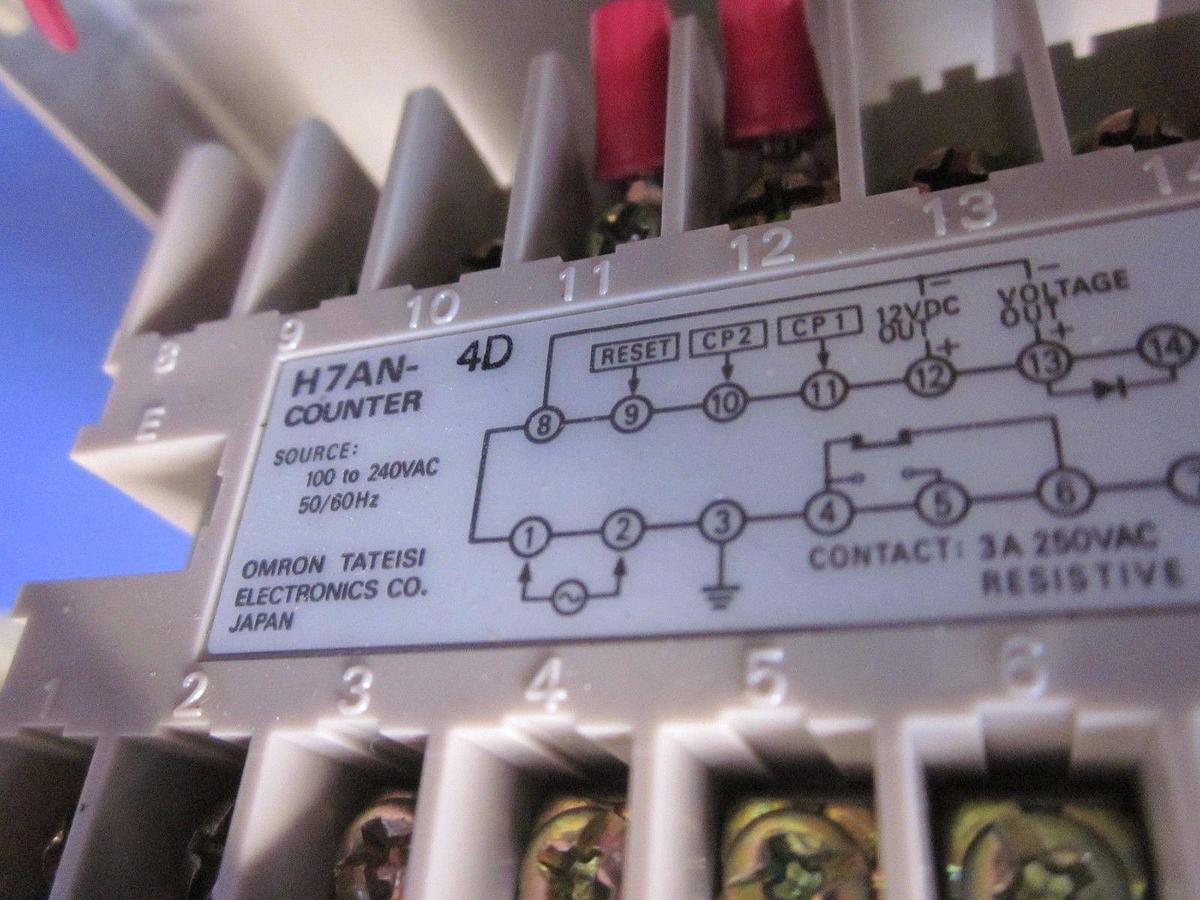 Used Omron H7AN-4D Digital Counter Assembly with IDEC RY4S-U Relay, Used