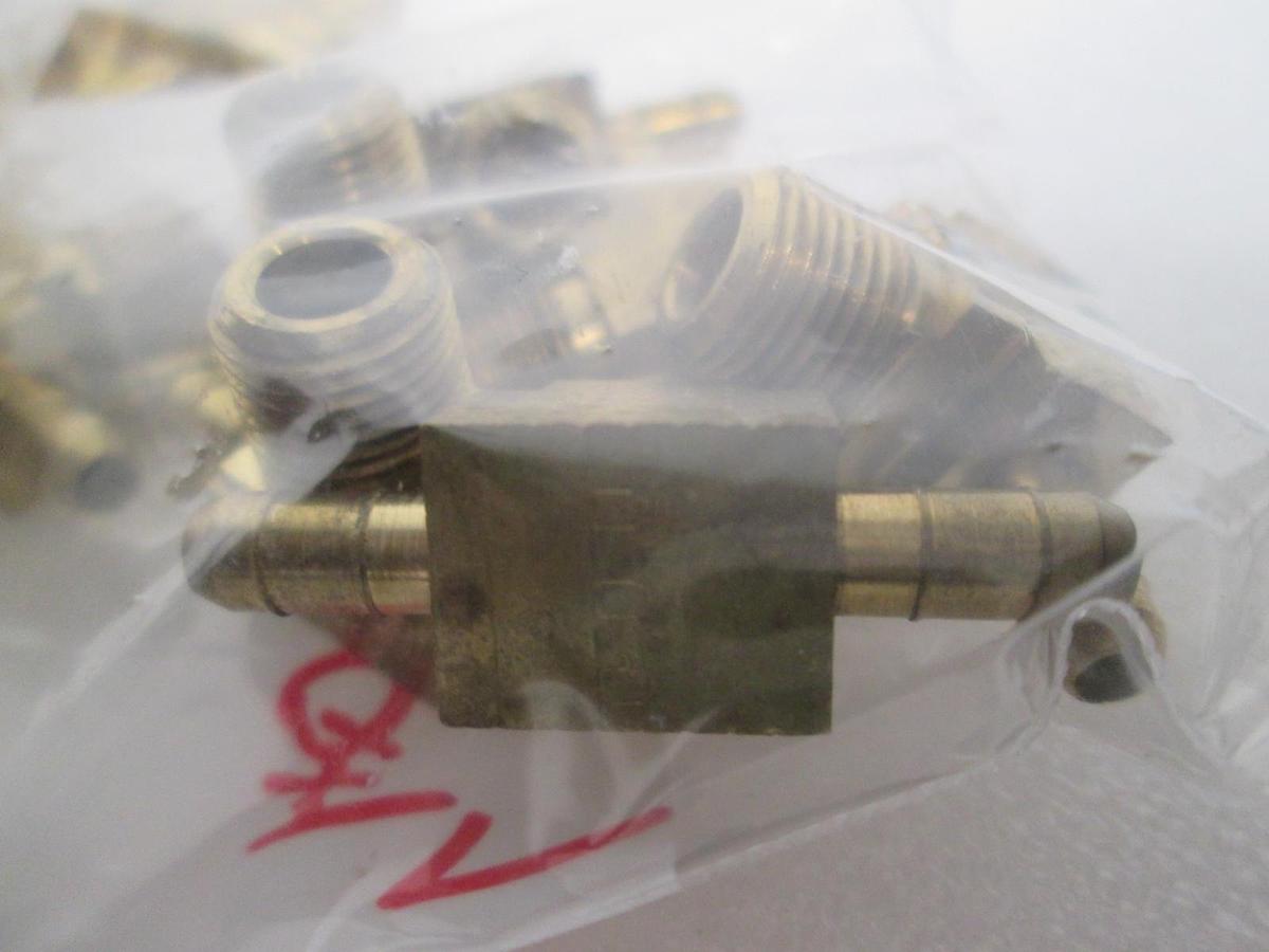 Used 3 Way Valve Fitting, Brass, 206-037, New. Lot of 21
