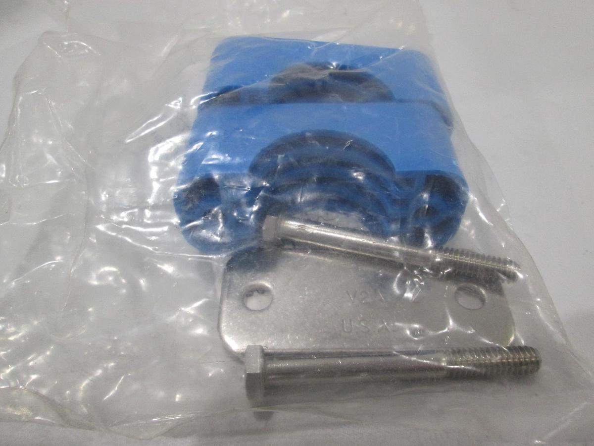 Used Swagelok, 304-S5-PP-16P, 1" Pipe Support Kit, New