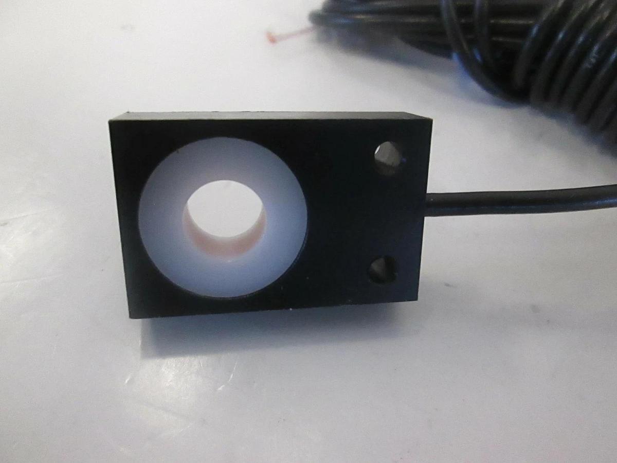 Used Keyence, Proximity Sensor, TH-310, Used