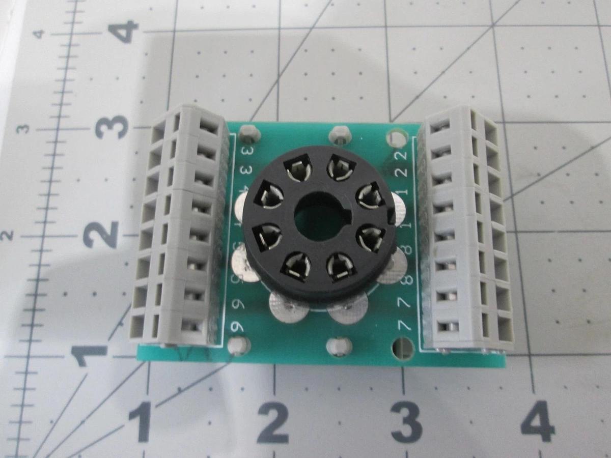 Wago Relay Socket adapter, 8 Socket w/Wago 236 Terminal Block, New