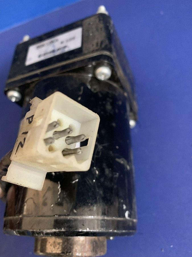 Used Oriental Motor M540-201-B1 Speed Control Motor w/ 5GK18KA Gear Head, Used