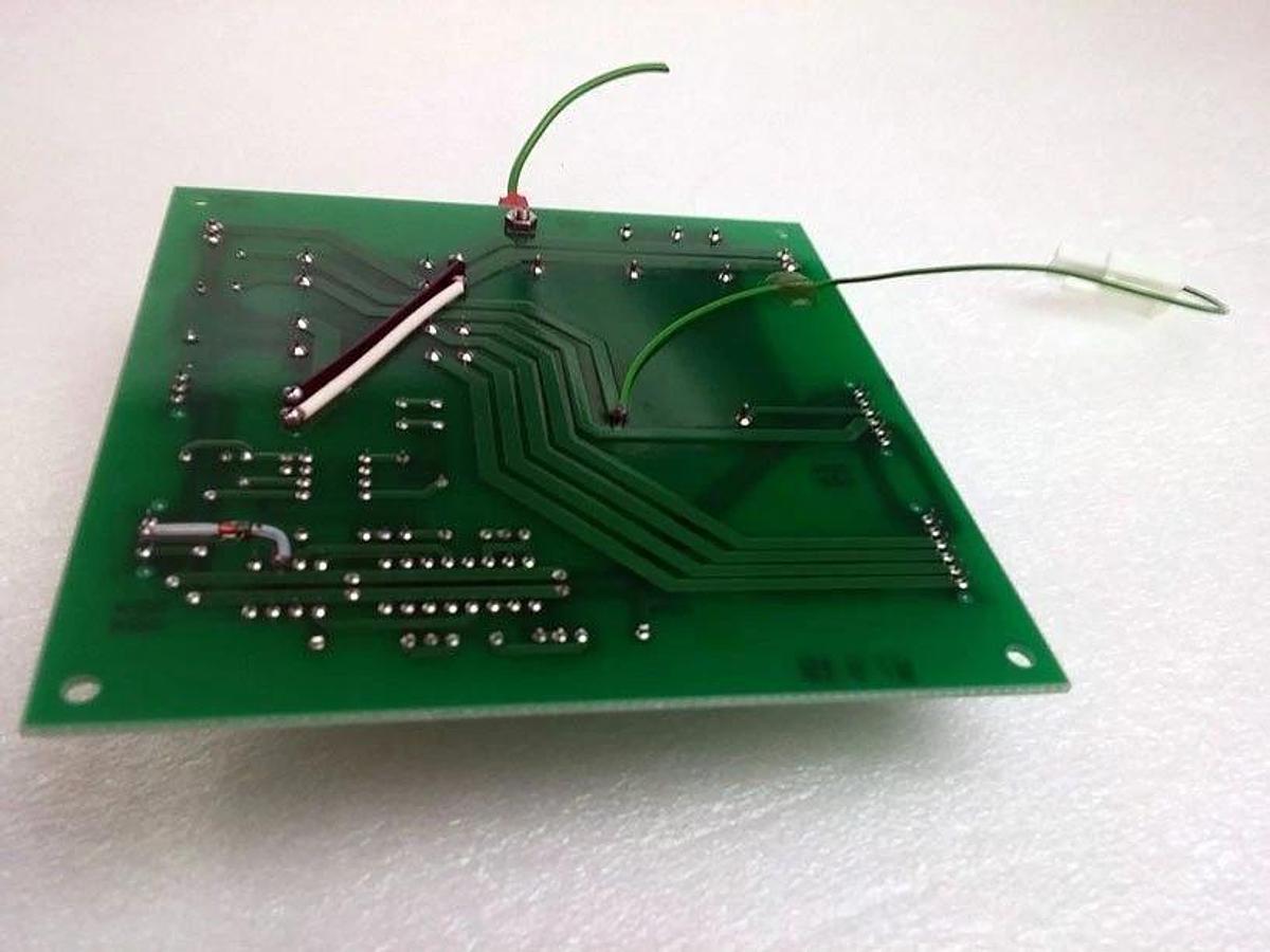 Used TEL Tokyo Electron MC-31048 Circuit Board for TS-4000Z-16 Unit, DS1181-000247-14