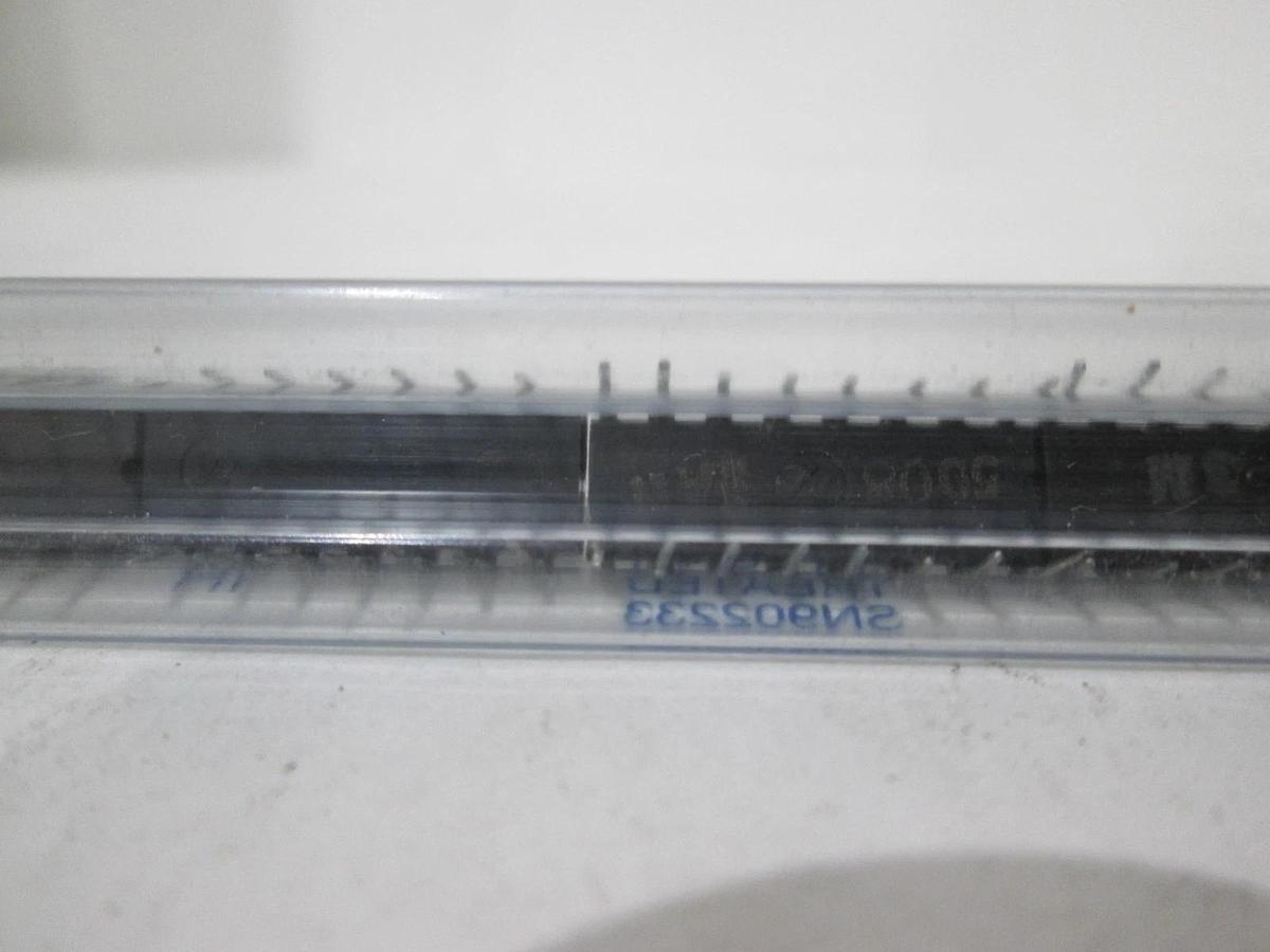 National Semiconductor, DM74LS164N, Integrated Circuit, New, Lot of 24