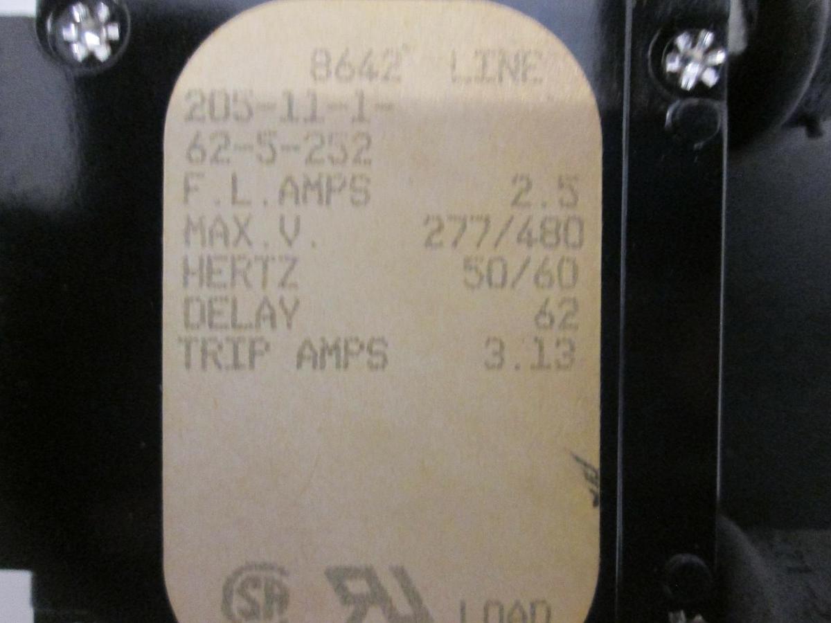 Used Carling Switch, Circuit Breaker, 205-11-1-62-5-252, 2.5A, Used