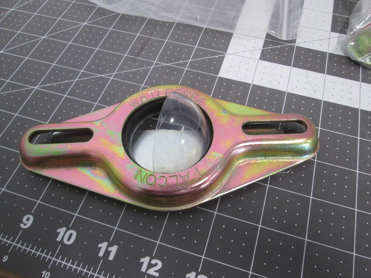 Used Lot of 2 Waterbury Falcon Oil Fluid Level Bubble Sight Glass Flange Assembly
