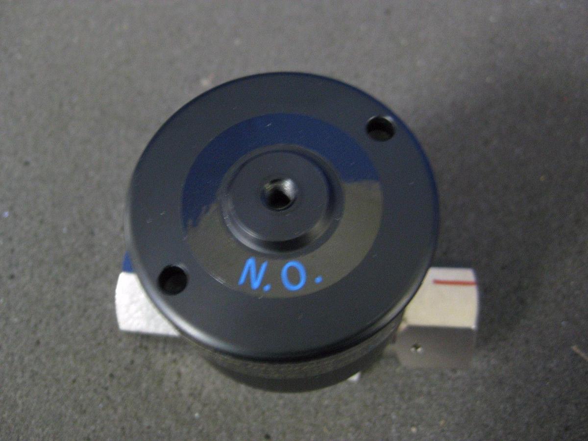 Used Fujikin FP-ND-71-9.52-2 NEW MEGA-ONE LA Low Press NO Diaphragm Valve, NEW