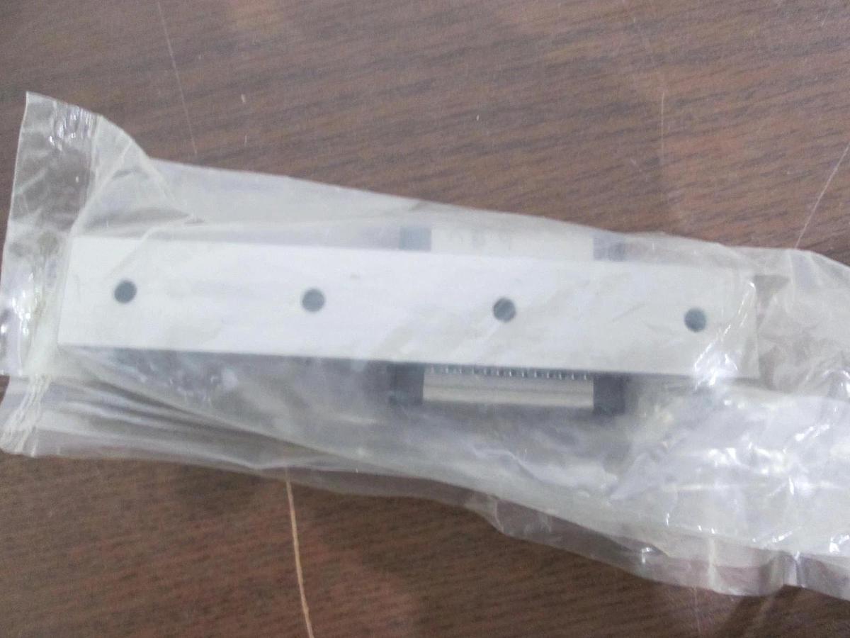 THK, RSR 9WVM, Linear Guide Rail, New