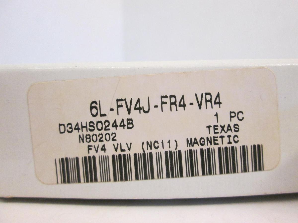 NUPRO 6L-FV4J-FR4-VR4 Vertical Flow Sensor, 1/4" FVCR x 1/4" MVCR