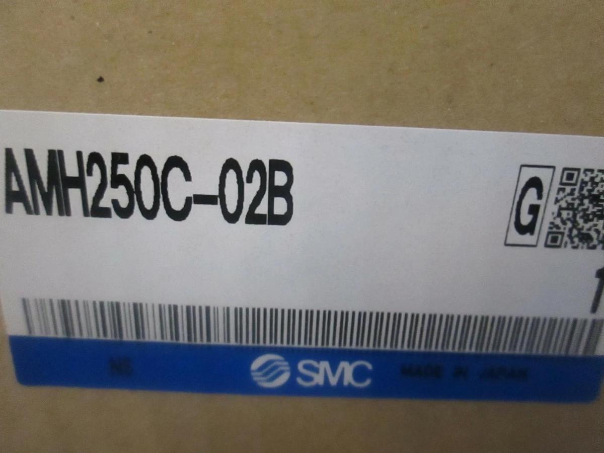 Used SMC, In Line Pneumatic Filter, AMH250C-02B, New Open Box