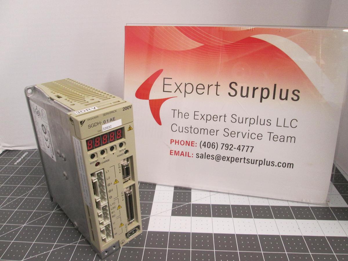 Used Yaskawa, SGDH-01AE, Sigma ll SERCOPACK AC Servo Drive Amplifier 200-230V Tested