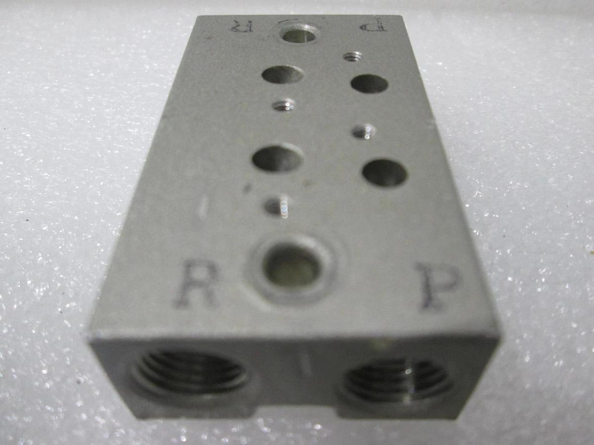 SMC, 2 Position Manifold Block for Valve, New