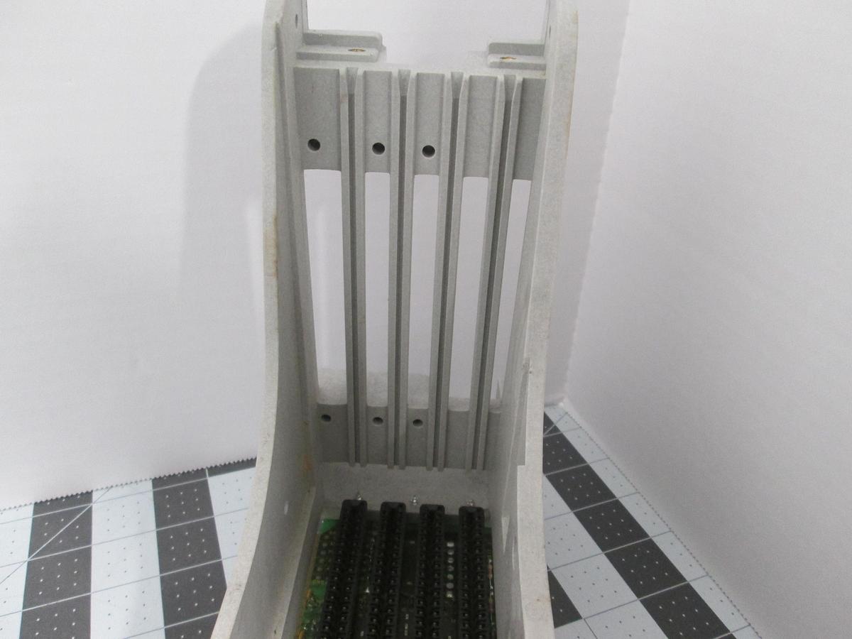 Intel PSBC604 4000690-04 MultiBus I 4-Slot Cardcage Backplane Assembly NIB 1988