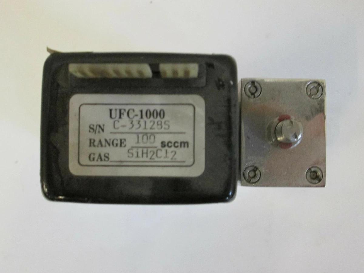 Used Unit UFC-1000 Mass Flow Controller MFC, SIH2CL2, 100 SCCM, 1/4" Male