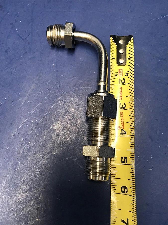 Used Swagelok Elbow Fitting Assy, 1/2" MVCR x 1/2" MVCR, Used