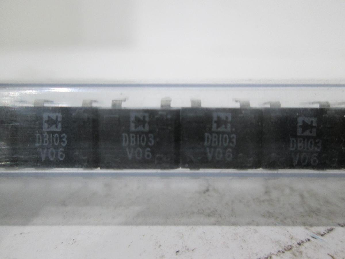 DII, DB103 V06, Integrated Circuit, New, Lot of 50