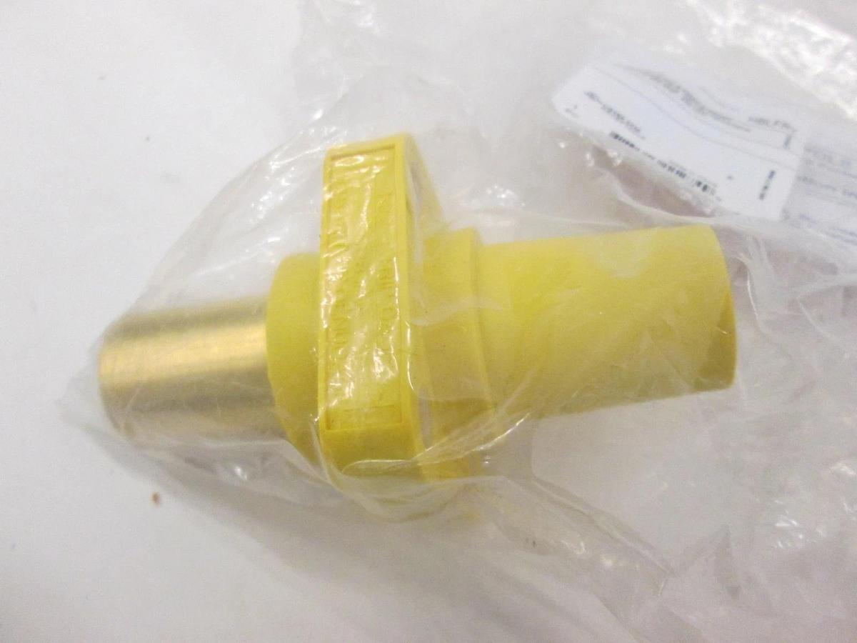 Hubbell, HBLFRY, Single Pole Female Receptacle, Yellow, New, Lot of 2