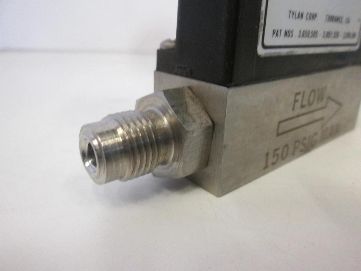 Used Tylan, FC-260, Mass Flow Controller, H2, 1 SLPM, Used