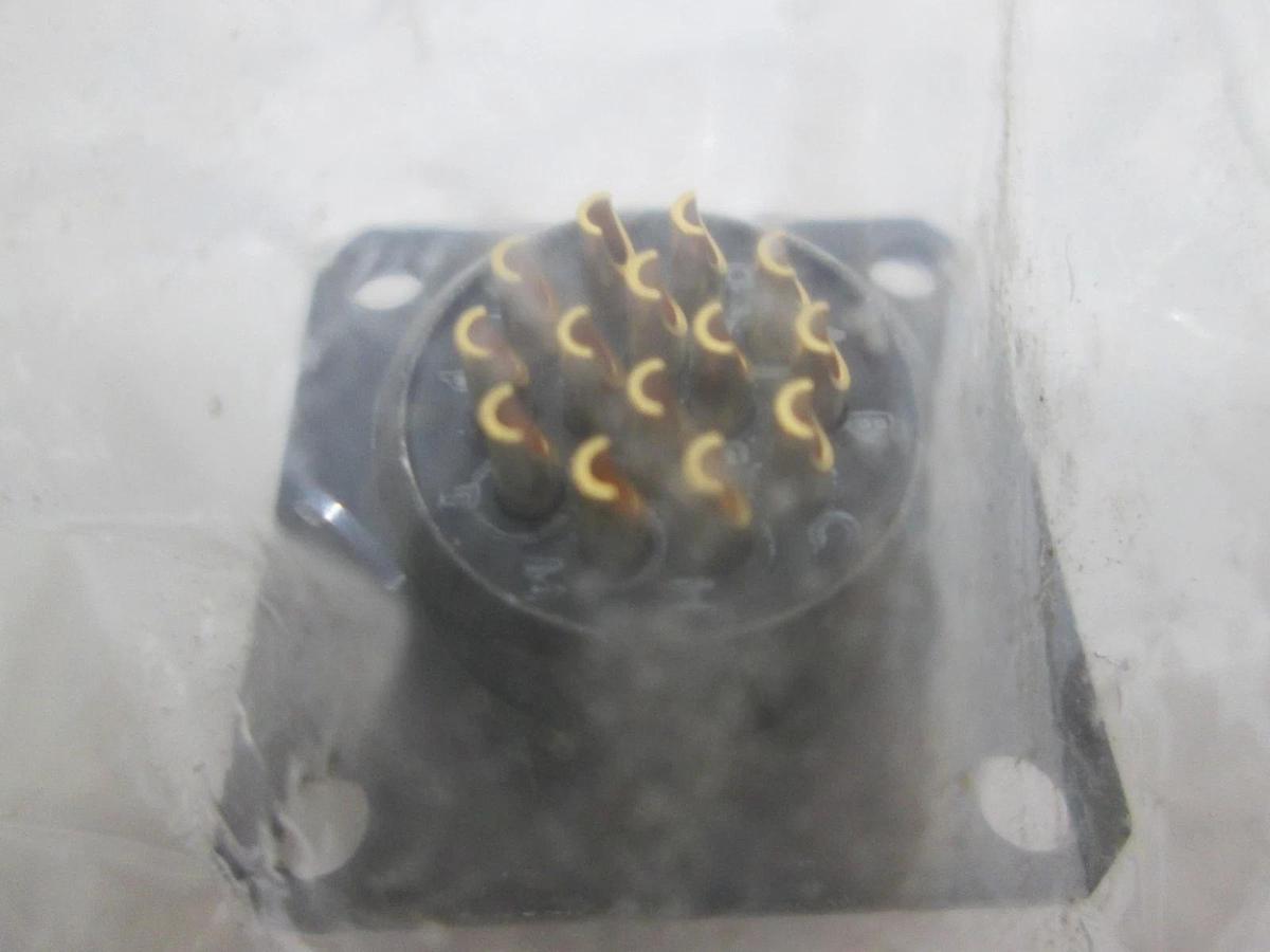 Amphenol, 9080-0104, 14 Pin Female Connector, New, Lot of 5