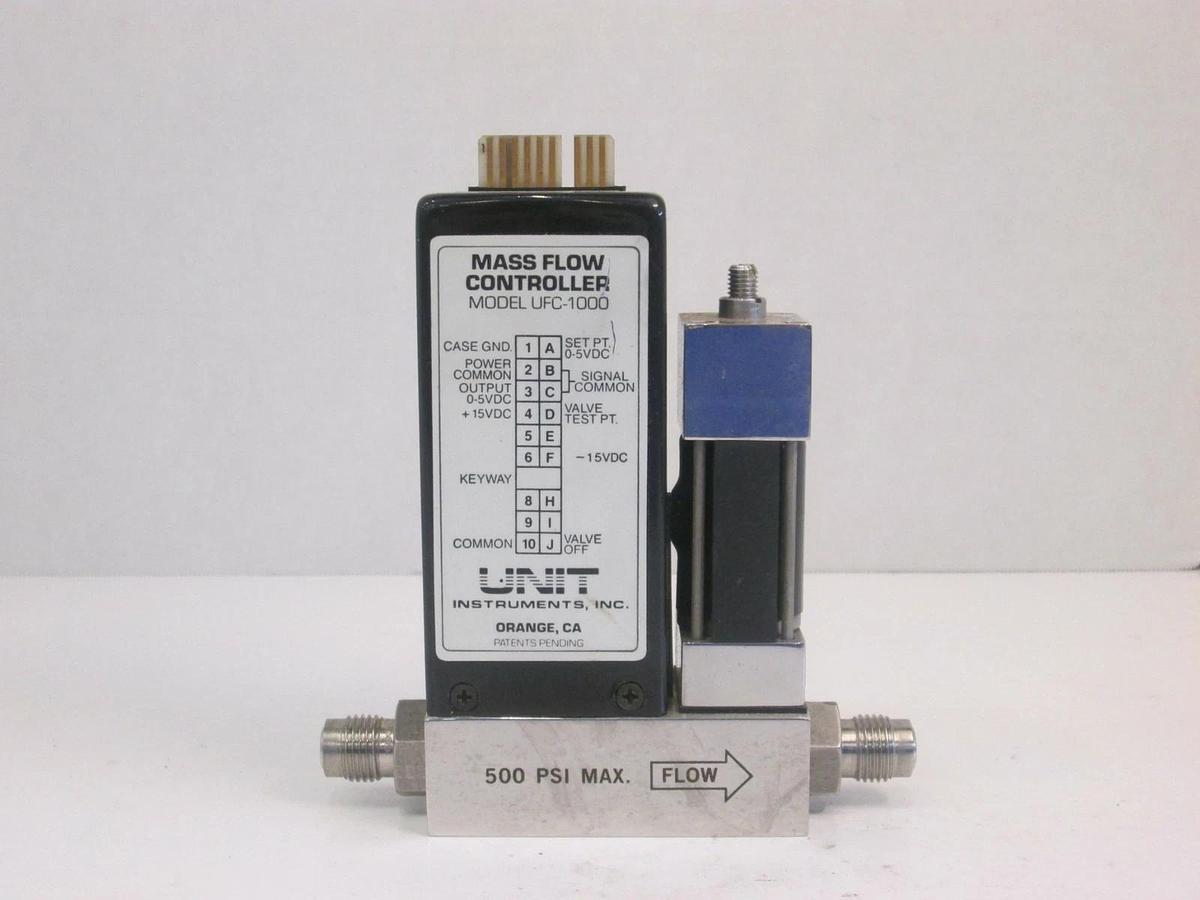 Used Unit UFC-1000, MFC, Mass Flow Controller, 5% PH3/N2, 300 SCCM, Used