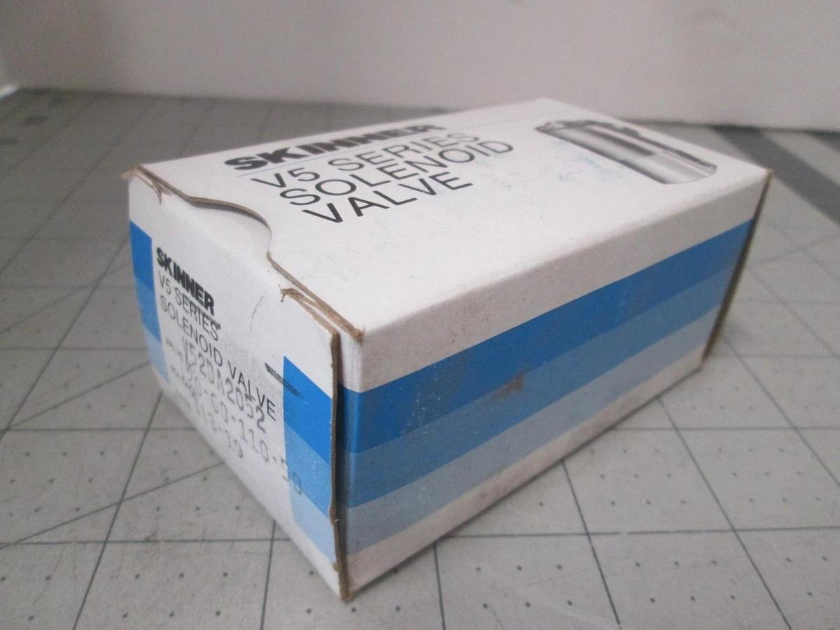Skinner Honeywell, V52DA2052, Valve, 10W, 50 PSI, 120-60V, 110/50Hz, New