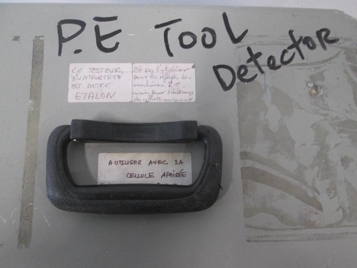 Used P.E. Tool Detector, Perkin Elmer, MTS-100 w/ Bourns 6634S-441-202, Used