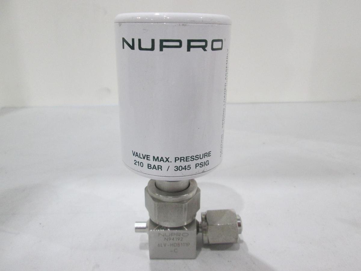 Used Nupro, 6LV-HDB111P-C, 3 Way High Pressure Valve, Butt End Weld/ FVCR, Used