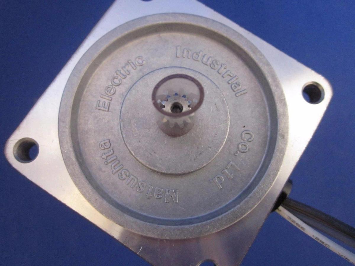 Used Matsushita National 6IH6G Induction Motor 1200/1500 RPM, 6W, 100V, NEW