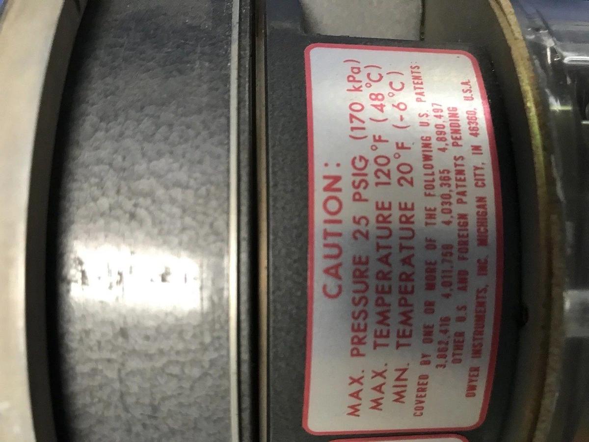 Used Dwyer 3005 Photohelic Gauge 0 to 5", used