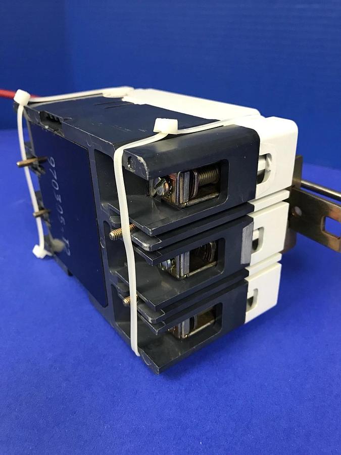 Used Westinghouse FD 25K Circuit Breaker 20A, 600 VAC-250 VDC w/ Cable Operator, Used