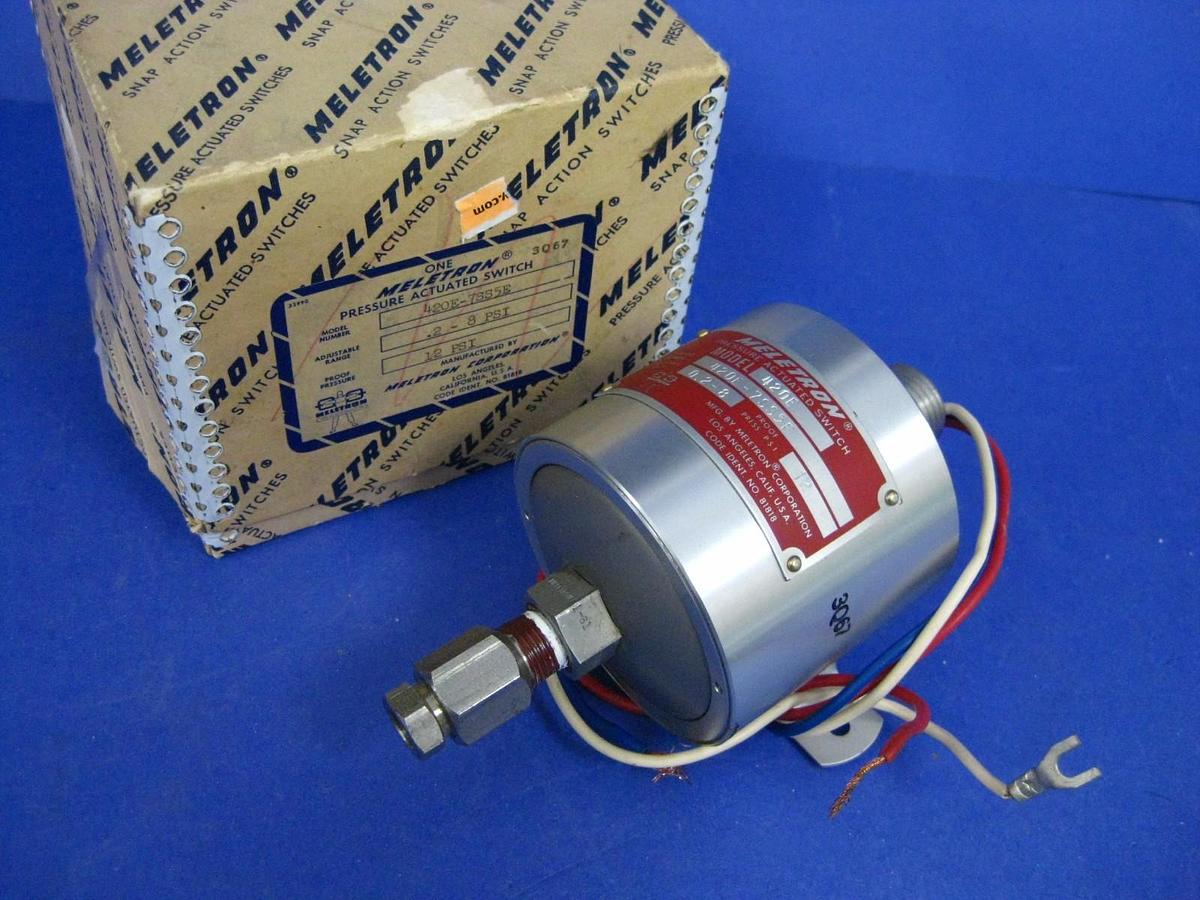 Used MELETRON 420E Pressure Actuated Switch 420E-7SS5E, 0.2 - 8 PSI