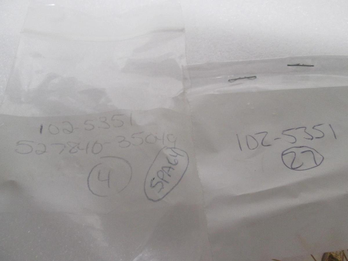 Gold Capacitor, 102-5351, New, Lot of 31