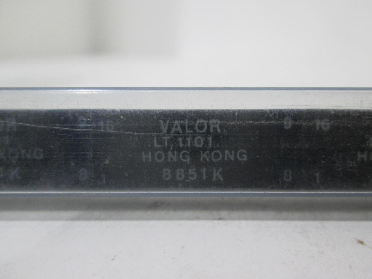 Valor, LT 1101, Integrated Circuit, New, Lot of 19
