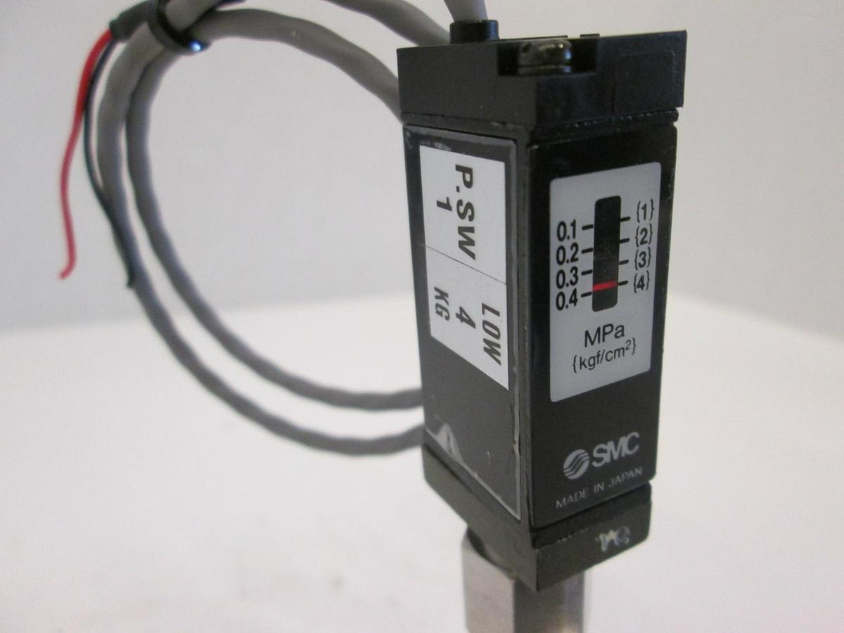 Used SMC w/ CDA Regulator, Pressure Switch, Gauge