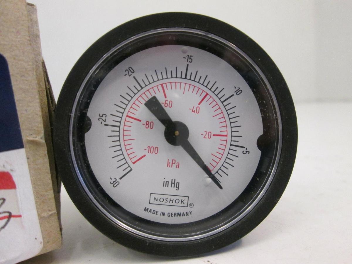 Used Noshok 15.110 Pressure Gauge 1/8", -30-0 in Hg