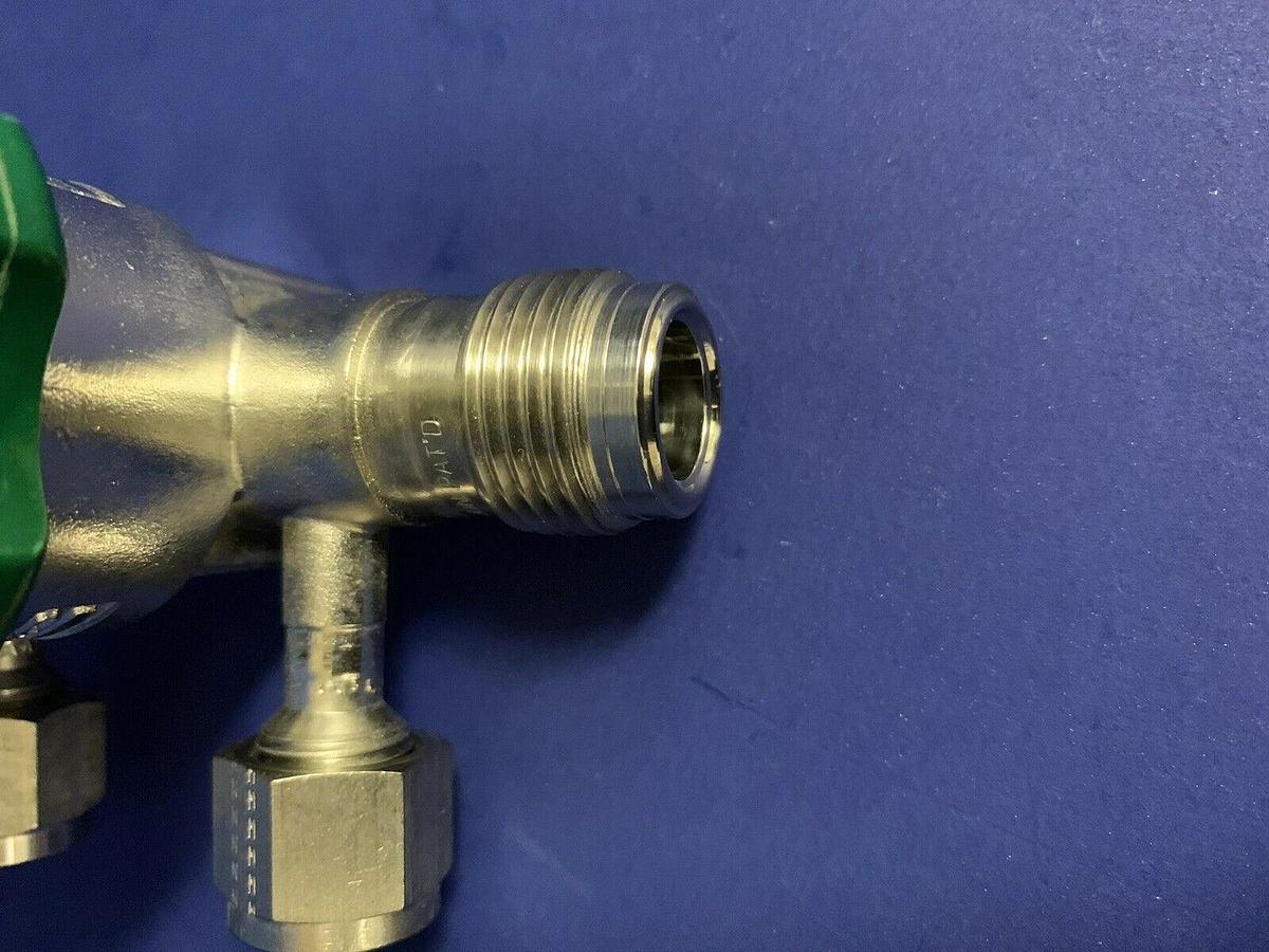 Used Swagelok Nupro Diaphragm Valve, 6L-ELD8-CCBB, 1/2" MVCR, 2 Purge Ports