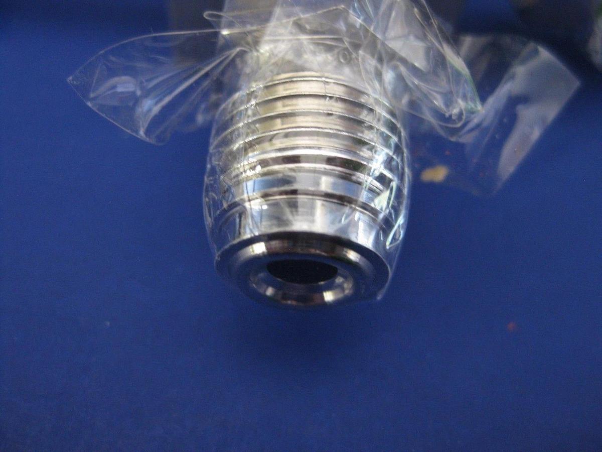 Used NUPRO 6LV-D6257PX-ABA 3-Station Pneumatic Valve Manifold Assy NC/NO/NC, NEW