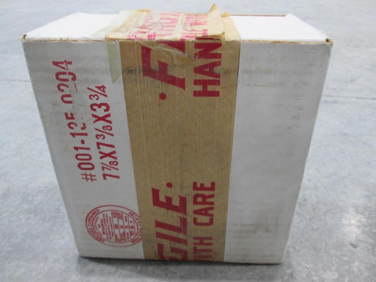 Unit, UFC-1100A, Mass Flow Controller, He, 6 SLM, New