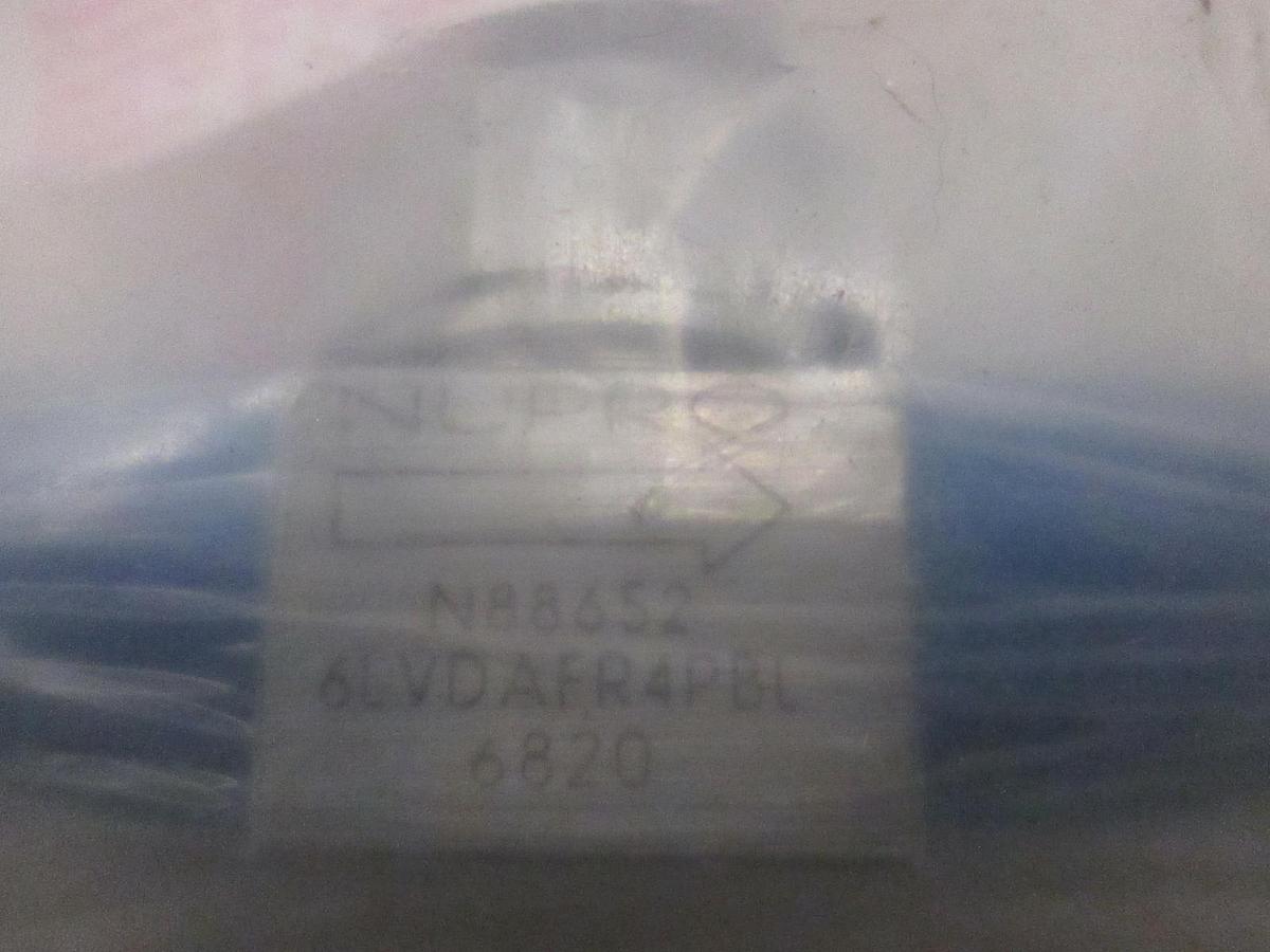 Used Nupro, 6LVDAFR4PBL, Diaphragm Valve, New