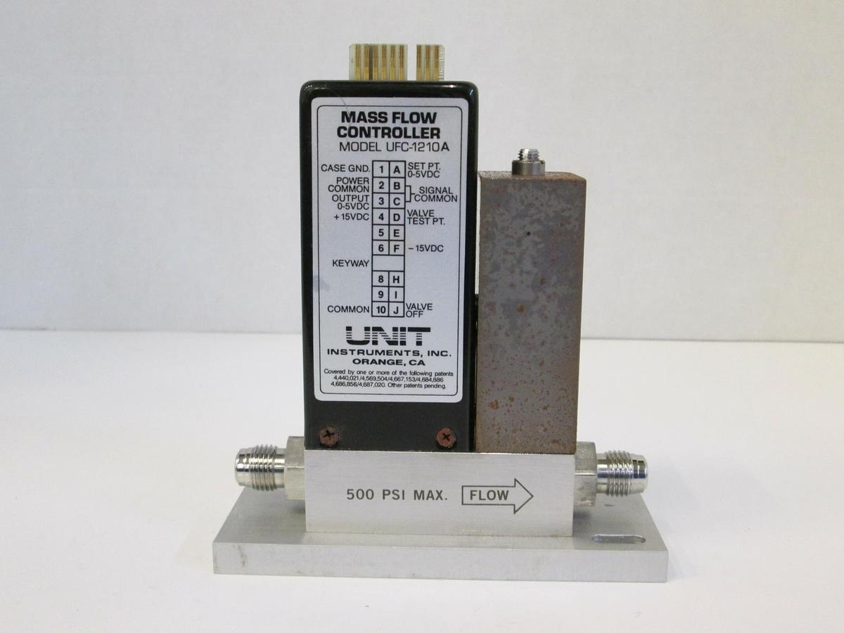 Used Unit UFC-1210A Mass Flow Controller MFC, N2, 30 SLM, 1/4" Male