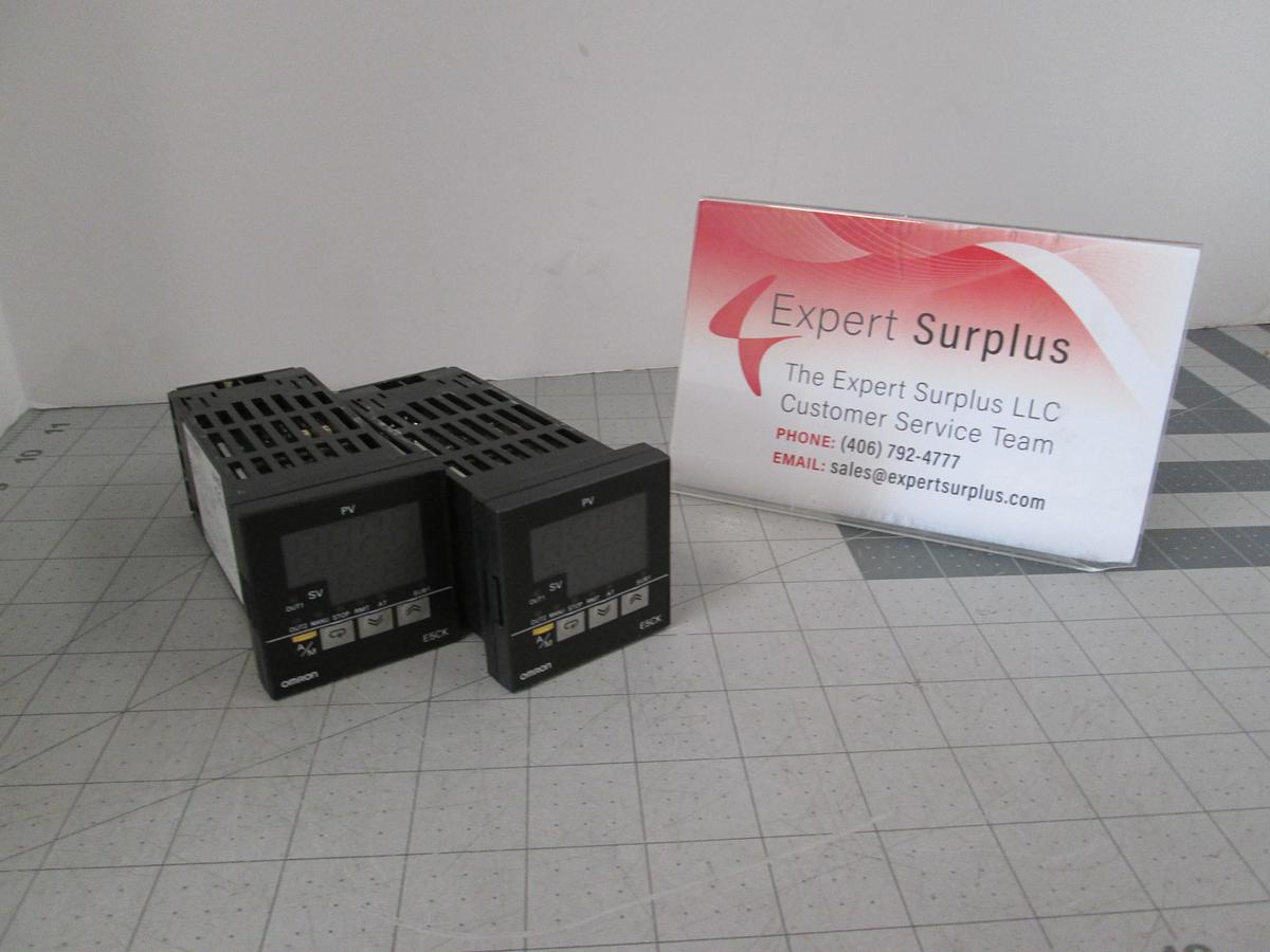 Used OMRON, E5CK-RR1, Digital Temperature Controller 100-240VAC 15VA