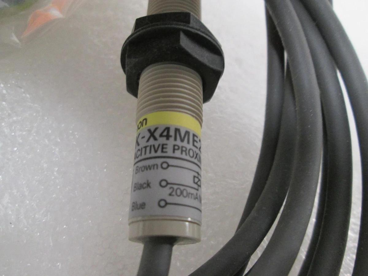 Omron, E2K-X4ME2, Capacitive Proximity Sensor, New