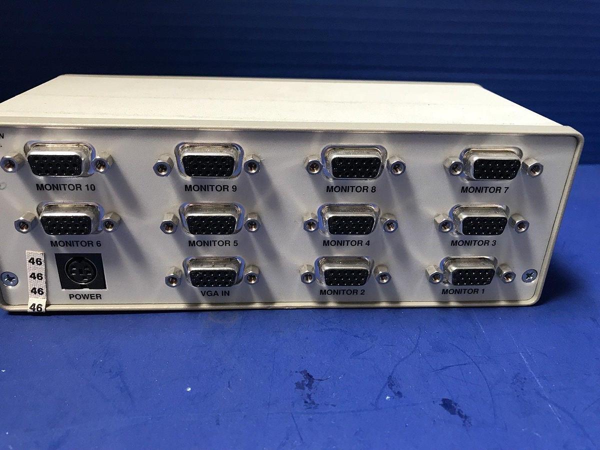 Used Black Box AC160A-R2 10-Channel VGA Splitter, Used