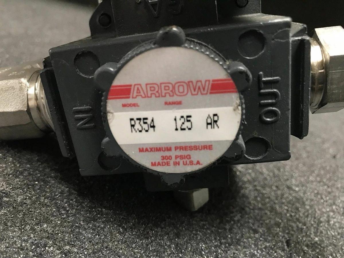 Used Arrow Pneumatics R354 Pressure Regulator, 1/4" x 1/2" Swagelok Fittings