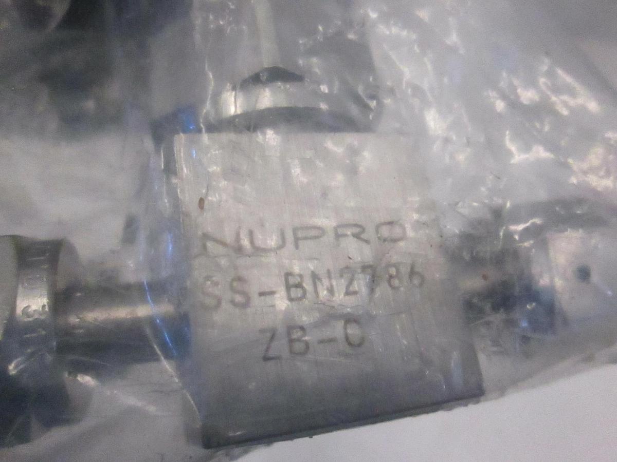 Used Nupro SS-BN2786-ZB-C Pneumatic Bellows Valve, New