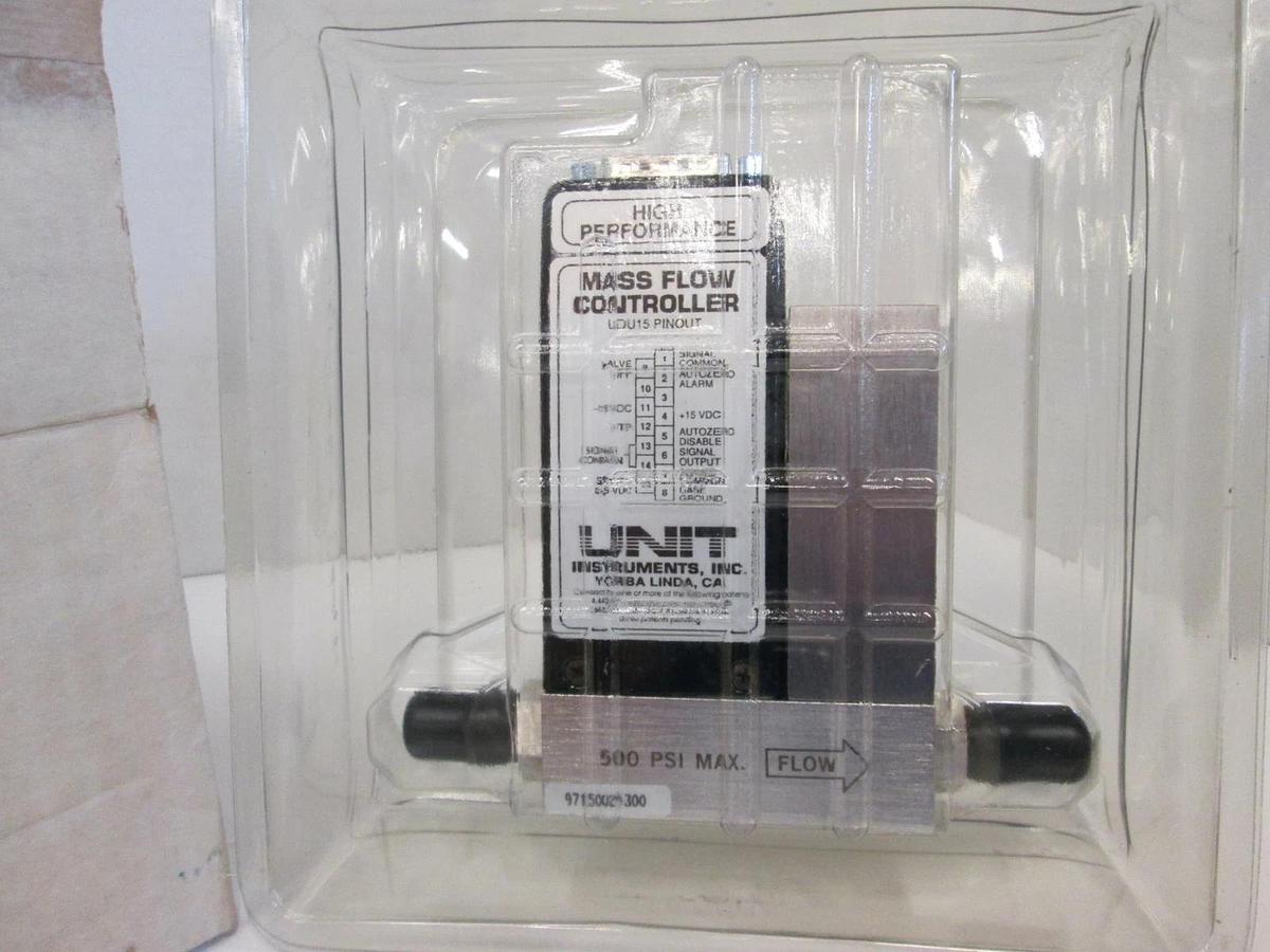 Used Unit UFC-1100N Mass Flow Controller, H2, 300 SCCM