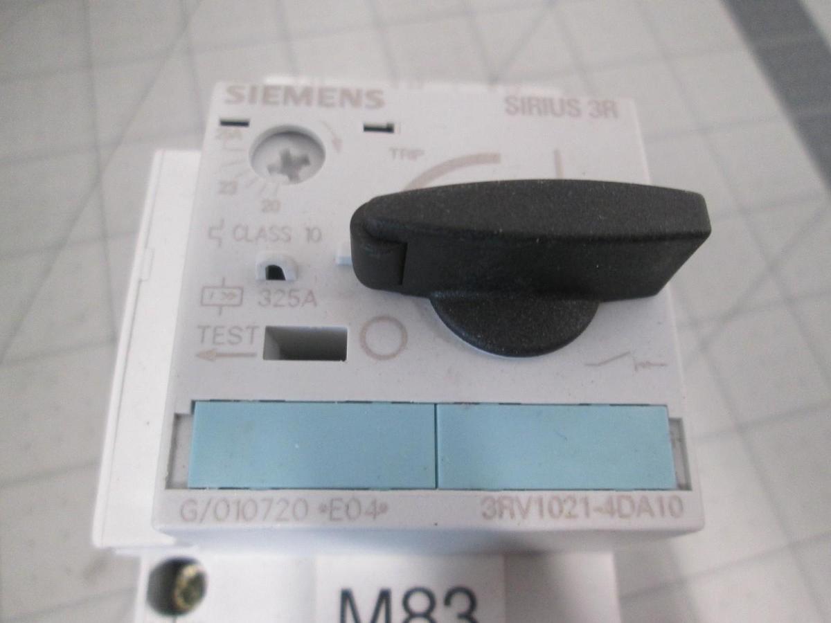 Used SIEMENS 3RV1021-4DA10, Circuit Breaker for Motor Protection w/ Contactor, New